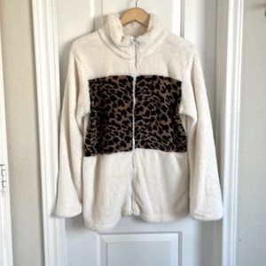 Cream plush jacket with leopard print trim